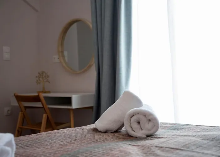 Niki Athens Suites - Sunny Suite In Athens Historic Center